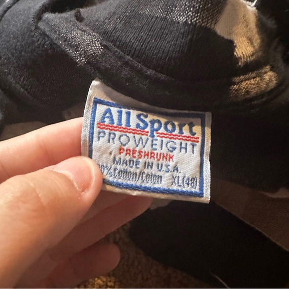 VTG | THE BEATLES ALL OVER PRINT TEE - Picture 4 of 5